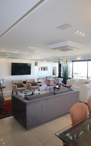 Apartamento à venda com 176m², 4 quartos e 3 vagasSala