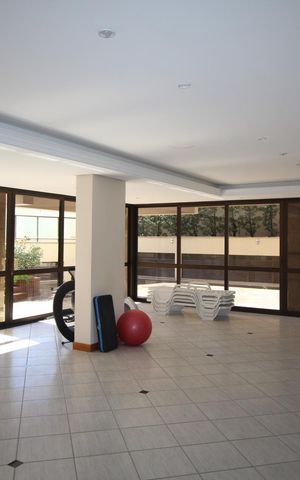 Apartamento à venda com 176m², 4 quartos e 3 vagasAcademia