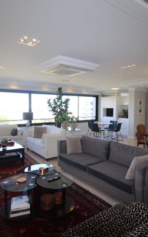 Apartamento à venda com 176m², 4 quartos e 3 vagasSala