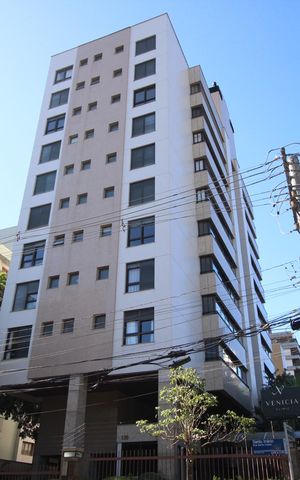 Apartamento à venda com 176m², 4 quartos e 3 vagasFachada