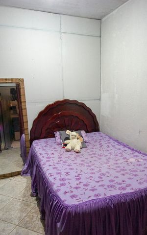 Casa à venda com 82m², 2 quartos e 3 vagasQuarto 2