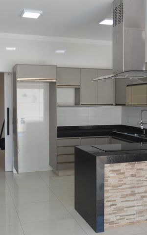 Casa de condomínio para alugar com 146m², 3 quartos e 4 vagasCozinha