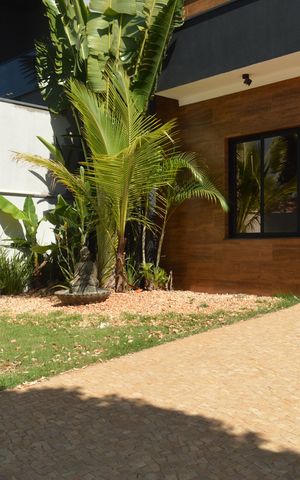 Casa de condomínio para alugar com 146m², 3 quartos e 4 vagasFachada