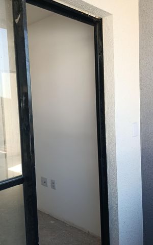 Apartamento à venda com 46m², 2 quartos e 1 vaga Apartamento à venda com 46m², 2 quartos e 1 vagaVaranda