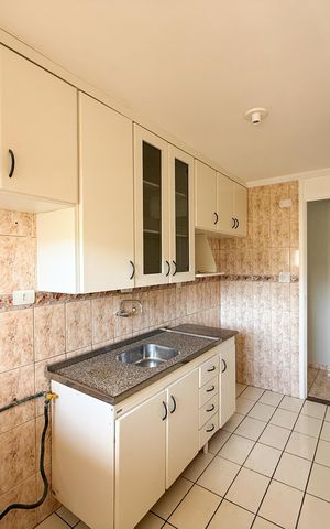 Apartamento à venda com 55m², 2 quartos e 1 vaga Apartamento à venda com 55m², 2 quartos e 1 vagaCozinha e Área de Serviço