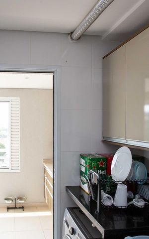 Apartamento à venda com 65m², 2 quartos e 1 vagaÁrea de Serviço