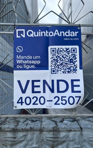 Apartamento à venda com 69m², 3 quartos e 1 vaga Apartamento à venda com 69m², 3 quartos e 1 vagaPlaca