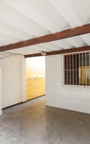 Casa para alugar com 150m², 4 quartos e 1 vaga Casa para alugar com 150m², 4 quartos e 1 vagaGaragem