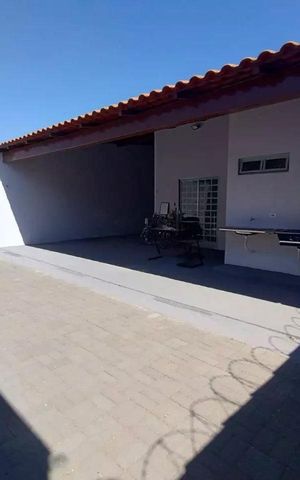 Casa para alugar com 160m², 3 quartos e 6 vagas Casa para alugar com 160m², 3 quartos e 6 vagasÁrea externa
