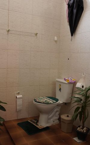 Casa para alugar com 386m², 4 quartos e 3 vagasBanheiro Social