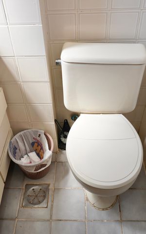 Apartamento à venda com 79m², 2 quartos e 1 vaga Apartamento à venda com 79m², 2 quartos e 1 vagaSuíte - Banheiro