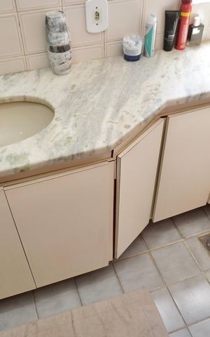 Apartamento à venda com 79m², 2 quartos e 1 vaga Apartamento à venda com 79m², 2 quartos e 1 vagaSuíte - Banheiro