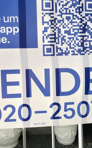 Apartamento à venda com 112m², 3 quartos e 2 vagas Apartamento à venda com 112m², 3 quartos e 2 vagasPlaquinha