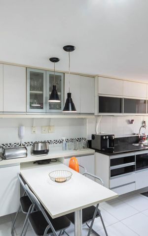 Apartamento à venda com 112m², 3 quartos e 2 vagasCozinha