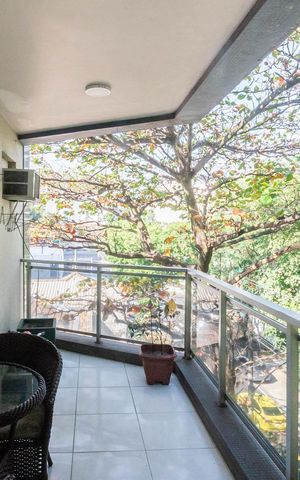 Apartamento à venda com 112m², 3 quartos e 2 vagasVaranda 