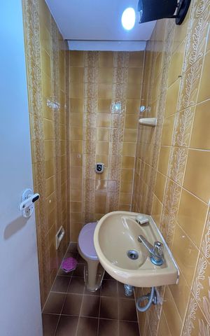 Apartamento para alugar com 81m², 3 quartos e 1 vagaLavabo