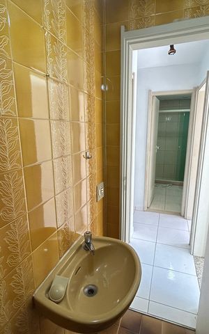 Apartamento para alugar com 81m², 3 quartos e 1 vagaLavabo