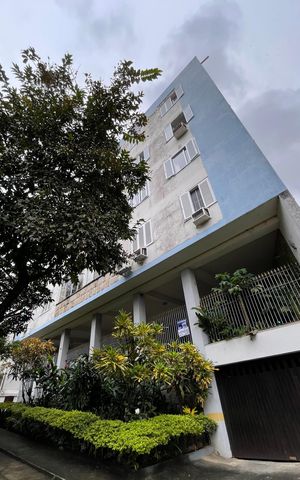 Apartamento à venda com 103m², 2 quartos e 1 vaga Apartamento à venda com 103m², 2 quartos e 1 vagaFachada