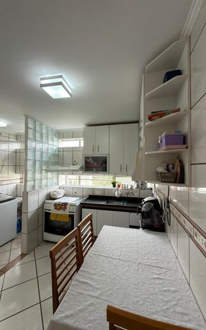 Apartamento à venda com 62m², 2 quartos e 1 vaga Apartamento à venda com 62m², 2 quartos e 1 vagaCozinha