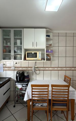 Apartamento à venda com 62m², 2 quartos e 1 vaga Apartamento à venda com 62m², 2 quartos e 1 vagaCozinha
