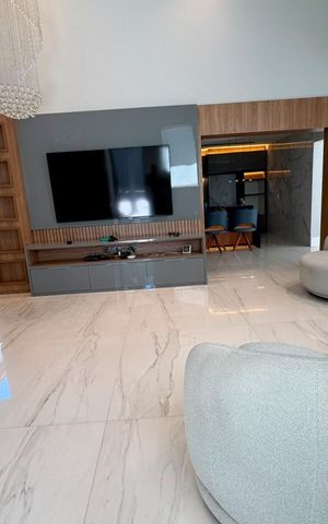 Casa para alugar com 420m², 5 quartos e 4 vagas Casa para alugar com 420m², 5 quartos e 4 vagasSala