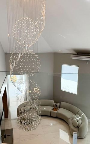 Casa para alugar com 420m², 5 quartos e 4 vagas Casa para alugar com 420m², 5 quartos e 4 vagasSala