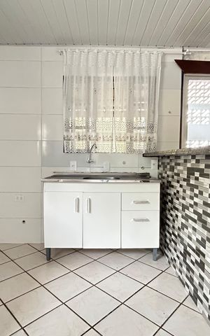 Casa para alugar com 70m², 3 quartos e 1 vaga Casa para alugar com 70m², 3 quartos e 1 vagaCozinha