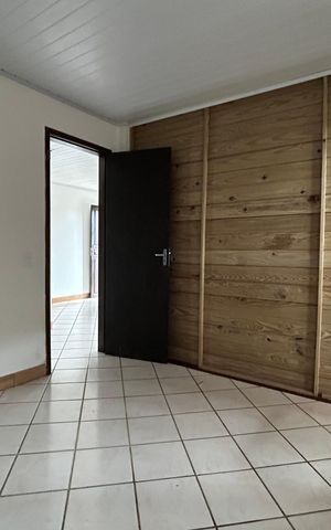 Casa para alugar com 70m², 3 quartos e 1 vaga Casa para alugar com 70m², 3 quartos e 1 vagaQuarto 1