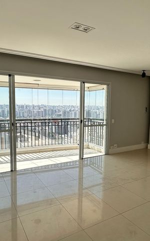 Apartamento à venda com 178m², 3 quartos e 3 vagas
