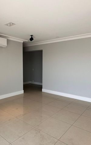 Apartamento à venda com 178m², 3 quartos e 3 vagas