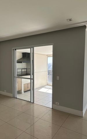 Apartamento à venda com 178m², 3 quartos e 3 vagas