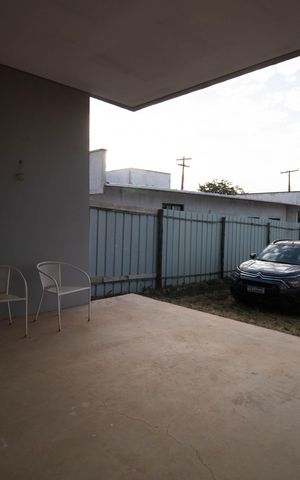 Casa de condomínio à venda com 155m², 2 quartos e 6 vagas Casa de condomínio à venda com 155m², 2 quartos e 6 vagasVaranda
