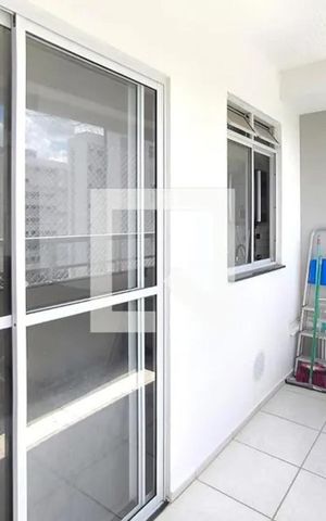 Apartamento à venda com 60m², 3 quartos e 1 vaga Apartamento à venda com 60m², 3 quartos e 1 vagaVaranda