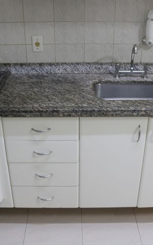 Apartamento para alugar com 99m², 3 quartos e 2 vagasCozinha