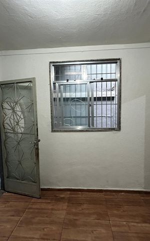 Casa para alugar com 68m², 1 quarto e sem vagaSala