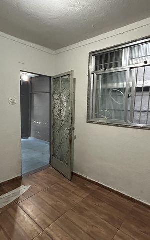 Casa para alugar com 68m², 1 quarto e sem vagaSala
