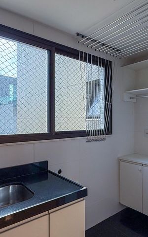 Apartamento à venda com 173m², 4 quartos e 4 vagas Apartamento à venda com 173m², 4 quartos e 4 vagasÁrea de serviço