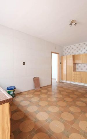 Casa para alugar com 172m², 3 quartos e 2 vagasCozinha
