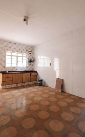 Casa para alugar com 172m², 3 quartos e 2 vagasCozinha
