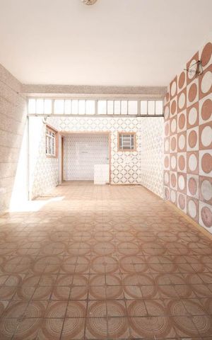 Casa para alugar com 172m², 3 quartos e 2 vagasÁrea externa