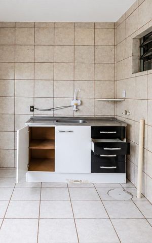 Casa de condomínio para alugar com 120m², 3 quartos e 2 vagas Casa de condomínio para alugar com 120m², 3 quartos e 2 vagasCozinha