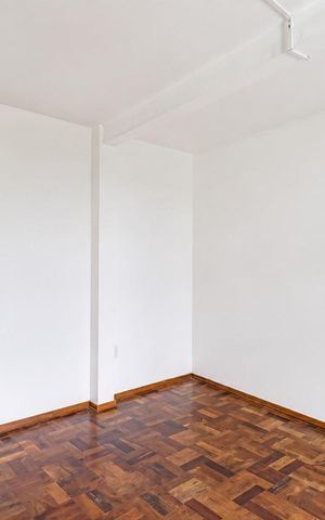 Casa de condomínio para alugar com 120m², 3 quartos e 2 vagas Casa de condomínio para alugar com 120m², 3 quartos e 2 vagasQuarto