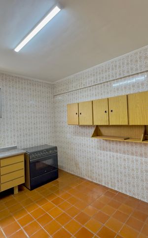 Apartamento à venda com 102m², 2 quartos e 1 vagaCozinha