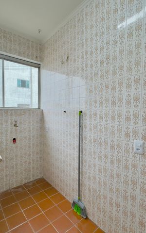 Apartamento à venda com 102m², 2 quartos e 1 vagaÁrea de Serviço
