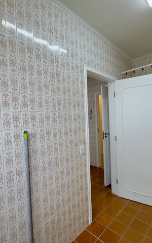 Apartamento à venda com 102m², 2 quartos e 1 vagaÁrea de Serviço