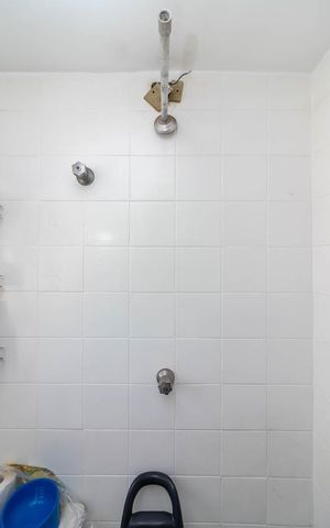 Apartamento para alugar com 71m², 3 quartos e 1 vaga Apartamento para alugar com 71m², 3 quartos e 1 vagaBanheiro de Serviço