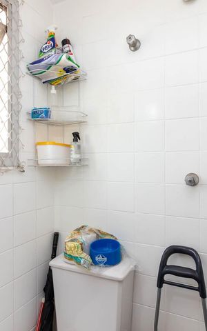 Apartamento para alugar com 71m², 3 quartos e 1 vaga Apartamento para alugar com 71m², 3 quartos e 1 vagaBanheiro de Serviço