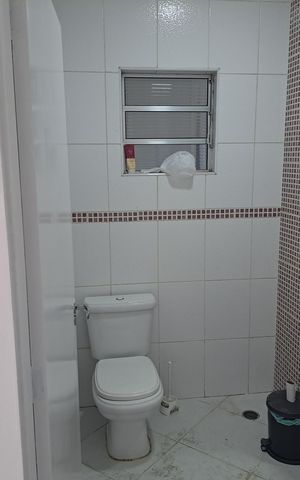 Casa à venda com 160m², 3 quartos e 2 vagas Casa à venda com 160m², 3 quartos e 2 vagasBanheiro