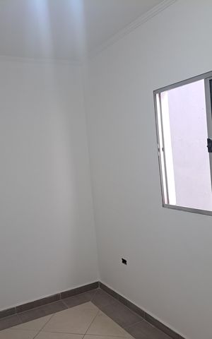 Casa à venda com 160m², 3 quartos e 2 vagas Casa à venda com 160m², 3 quartos e 2 vagasQuarto