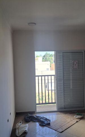 Casa à venda com 160m², 3 quartos e 2 vagas Casa à venda com 160m², 3 quartos e 2 vagasQuarto